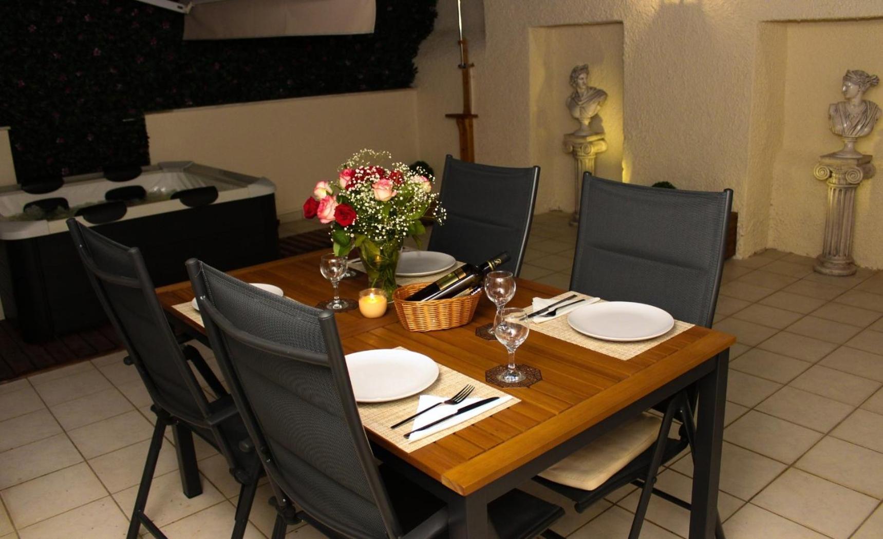 Kg Acropolis Escape Spa Apartment Athen Exterior foto